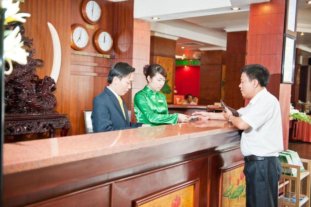 Muong Thanh Vinh Hotel Экстерьер фото
